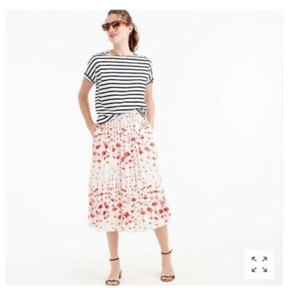 Flamingo pleated midi skirt